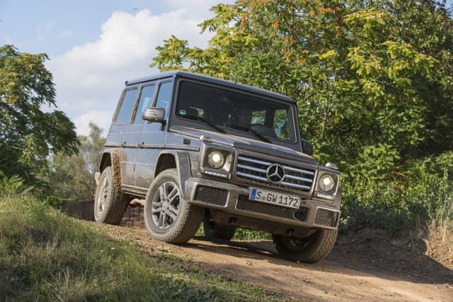 2015 Mercedes-Benz G-class Long (W463, facelift 2015) G 500 V8 (422 Hp) 4MATIC 7G-TRONIC PLUS